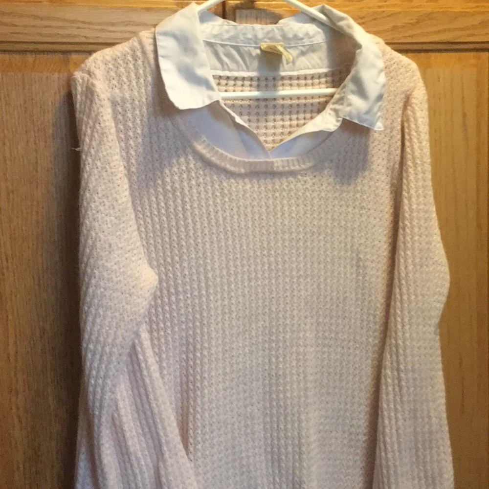 Sweater - Picture 1 of 3
